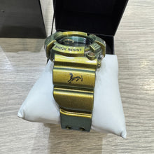 Load image into Gallery viewer, Casio G SHOCK 2002 "GOLD DEFENDER" Super Rare Frogman GW-200GM
