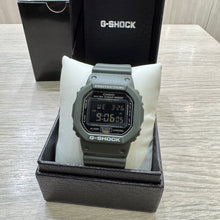 Load image into Gallery viewer, Casio G Shock 2005 Takuya Kimura Used in Japanese Movie "HERO" Super Rare DW-5600FS-3JF