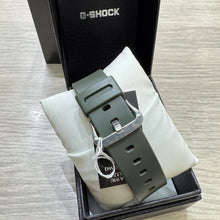 Load image into Gallery viewer, Casio G Shock 2005 Takuya Kimura Used in Japanese Movie "HERO" Super Rare DW-5600FS-3JF