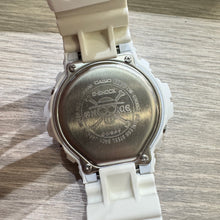Load image into Gallery viewer, Casio G Shock x "ONE PIECE" DW-6900 Strawhat Crew White Limited Edition (WHITE)