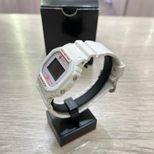 Load image into Gallery viewer, Casio G SHOCK 2017 x "JAPAN RED CROSS" 140th Anniversary Limited Edition DW-5600VT 日本赤十字社限定