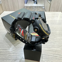 Load image into Gallery viewer, Casio G SHOCK 2000 "7th Frogman Anniversary" Titanium Limited edition ISO 200m DW-8201NT-1JR