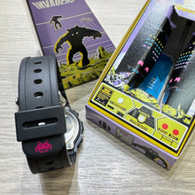 Load image into Gallery viewer, Casio G shock 2003 x ATARI "SPACE INVADERS"25th Anniversary Limited edition DW-5600VT