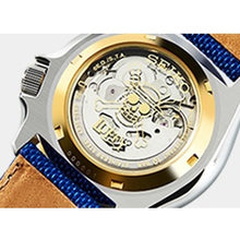 Load image into Gallery viewer, Seiko 2020 x "ONE PIECE" "Monkey D Luffy" Seiko 5 Sport Limited Edition SRPF60K1 (Gold)