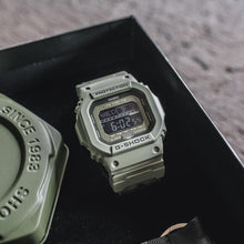 Load image into Gallery viewer, Casio G SHOCK x "SNIPES" Urban Jungle Pack GLS-5600CLSNPS