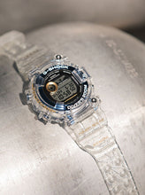 Load image into Gallery viewer, Casio G SHOCK "LOVE THE SEA AND THE EARTH' 25th Anniversary FROGMAN GF-8251K