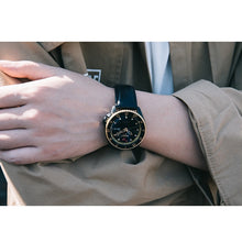 Load image into Gallery viewer, Seiko 2020 x "ONE PIECE" "Sanji" Seiko 5 Sport Limited Edition SRPF64K1