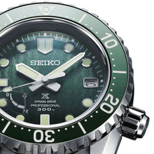Load image into Gallery viewer, Seiko PROSPEX LX LINE Limited Edition 2020 "ANTARTIC" Spring Drive Titanium Divers Watch With textured Green Dial SNR045J1