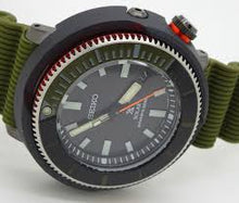 Load image into Gallery viewer, Seiko 2020 PROSPEX "STREET SERIES" (Green) Solar Power SNE547P1
