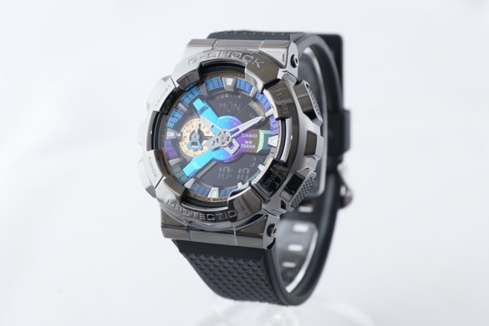 Casio G Shock 2020 GM 110 ANALOG-DIGITAL with Metal Case Series GM