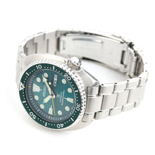Load image into Gallery viewer, Seiko Prospex Japan domestic Exclusive "GREEN TURTLE DIVER SCUBA" SBDY039