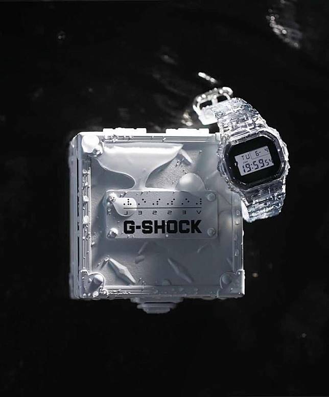 Casio G SHOCK x 