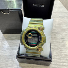 Load image into Gallery viewer, Casio G SHOCK 2002 &quot;GOLD DEFENDER&quot; Super Rare Frogman GW-200GM