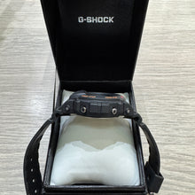 Load image into Gallery viewer, Casio G Shock 2016 x "Kumamoto Castle Marathon 2016" Not For Sell (player Edition) DW-6900B