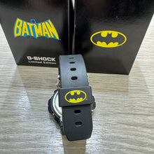 Load image into Gallery viewer, Casio G SHOCK 2007 x &quot;DC Comics&quot; &quot;Batman Dark Knight&quot; Japan Exclusive Model DW-6900BBAT