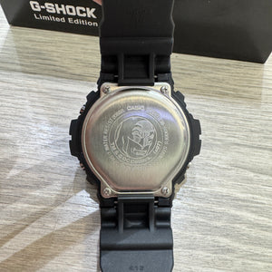 Casio G SHOCK 2007 x "DC Comics" "Batman Dark Knight" Japan Exclusive Model DW-6900BBAT