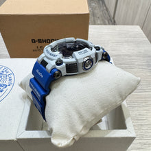 Load image into Gallery viewer, Casio G SHOCK 2016  x &quot;ICERC&quot; Love the Sea and the Earth dolphin Frogman Japan Exclusive GWF-D1000K-7JR
