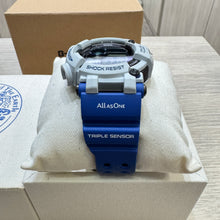 Load image into Gallery viewer, Casio G SHOCK 2016  x &quot;ICERC&quot; Love the Sea and the Earth dolphin Frogman Japan Exclusive GWF-D1000K-7JR
