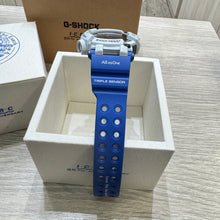 Load image into Gallery viewer, Casio G SHOCK 2016  x &quot;ICERC&quot; Love the Sea and the Earth dolphin Frogman Japan Exclusive GWF-D1000K-7JR