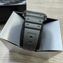 Load image into Gallery viewer, Casio G SHOCK 2003 G-Viper Series with Tough Solar Power  G-5700GH-8JF
