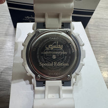 Load image into Gallery viewer, Casio G Shock 2014 x "Scape" from everyday Japan Fashion Brand Collaboration 1 of 1 GA-110C (Firework)