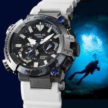 Load image into Gallery viewer, COMING SOON Casio MASTER OF G (MRG) Frogman Series 30th Anniversary 800pcs Limited Edition MRG-BF1000EB