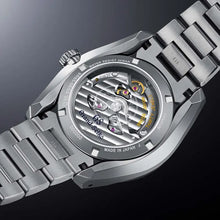 Load image into Gallery viewer, Grand Seiko GS Sports Collection &quot;The Tokyo Lion&quot; Spring Drive Caliber 9R65 SBGA413