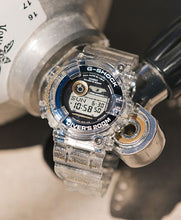 Load image into Gallery viewer, Casio G SHOCK &quot;LOVE THE SEA AND THE EARTH&#39; 25th Anniversary FROGMAN GF-8251K