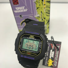 Load image into Gallery viewer, Casio G shock x &quot;SPACE INVADERS&quot; ATARI DW-5600VT