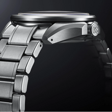 Load image into Gallery viewer, Grand Seiko Evolution 9R Collection Titanium GMT Spring Drive Caliber 9R66 SBGE283
