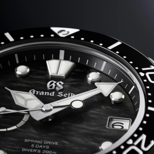 Grand Seiko Evolution 9R Collection "Ushio Tide" Spring Drive Diver's watch Caliber 9RA5 SLGA015