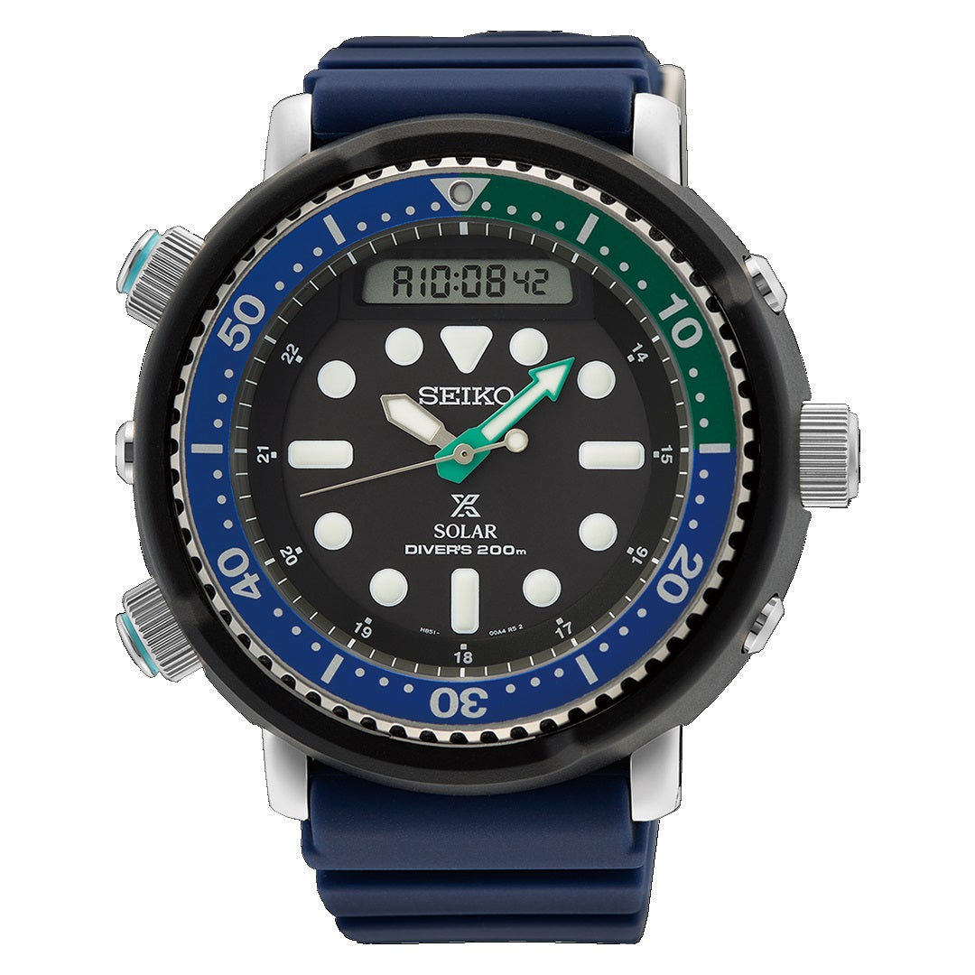 SEIKO PROSPEX SNJ031P1 カーキ ソーラー 200m Amazon.com: Seiko Prospex Arnie Urban Safari Solar Sports