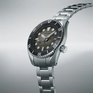 Seiko Prospex 2022 "King Sumo Grey Gradation" Diver's Watch Ceramic Bezel Caliber 6R35 SPB323J1