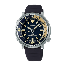 Load image into Gallery viewer, Seiko Prospex 2021 Lover&#39;s Pair Collection Street Series &quot;Tuna&quot; Safari Edition (SRPF81K1 Men) (SUT403P1 Ladies)