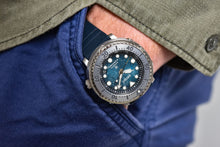 Load image into Gallery viewer, Seiko PROSPEX 2022 &quot;SAVE THE OCEAN&quot; Antarctica Tuna Caliber 4R35 Automatic Watch SRPH77K1