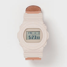 Load image into Gallery viewer, Casio G SHOCK 2021 x &quot;HENDER SCHEME&quot; Japan&#39;s top leather goods brand DW-5750HS20-4