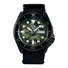Load image into Gallery viewer, Seiko 5 Sport 2022 &quot;Camouflage Street SKX Style Caliber 4R36 Automatic Watch SRPJ37K1